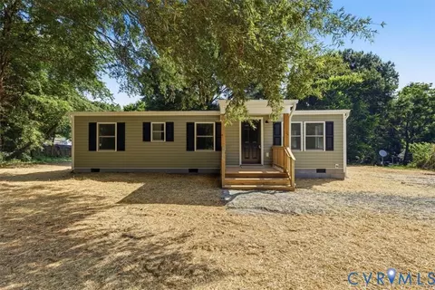 15221 Wright Rd, Amelia Court House, VA 23002