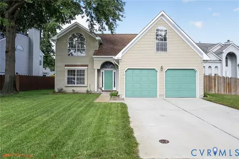 304 Overshot Arch, Chesapeake, VA 23323