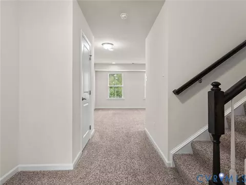 Entry Way - 16866 White Daisy Loop, Moseley, VA 23120 photo 6 of 8
