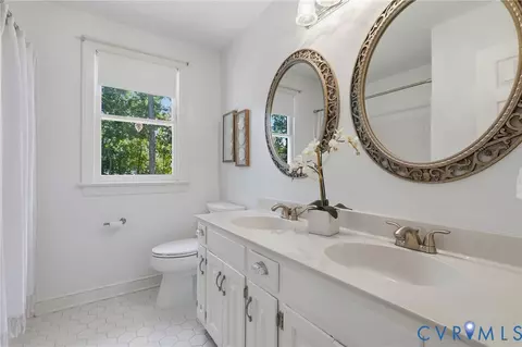 Bath - 2311 Castle Hill Rd, Midlothian, VA 23113 photo 5 of 5