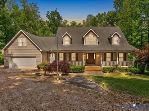 2526 Old Tavern Rd, Powhatan, VA 23139