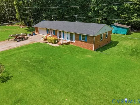 27 Garland Town Rd, Mineral, VA 23117