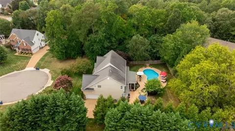 View/Area - 14100 Rigney Dr, Midlothian, VA 23113 photo 6 of 8