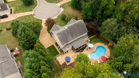 View/Area - 14100 Rigney Dr, Midlothian, VA 23113 photo 2 of 8