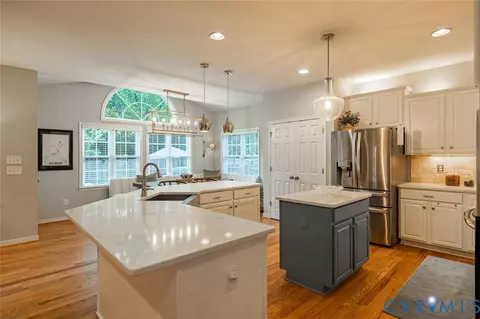 Kitchen - 14100 Rigney Dr, Midlothian, VA 23113 photo 2 of 6