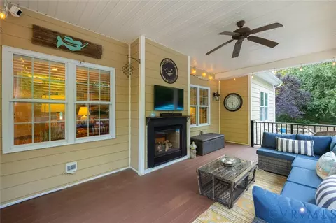 Exterior - 14100 Rigney Dr, Midlothian, VA 23113 photo 17 of 19