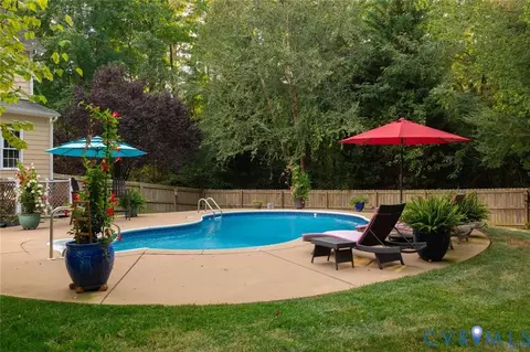 Exterior - 14100 Rigney Dr, Midlothian, VA 23113 photo 8 of 19