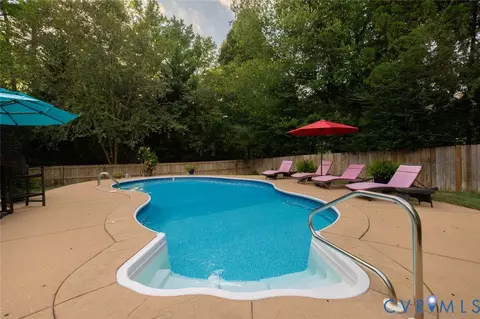 Exterior - 14100 Rigney Dr, Midlothian, VA 23113 photo 9 of 19