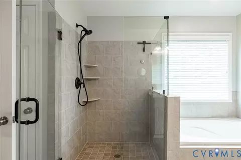 Bath - 14100 Rigney Dr, Midlothian, VA 23113 photo 5 of 8