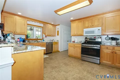 Kitchen - 888 Beaverdam Rd, Spring Grove, VA 23881 photo 1 of 3
