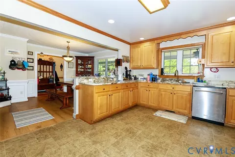Kitchen - 888 Beaverdam Rd, Spring Grove, VA 23881 photo 2 of 3