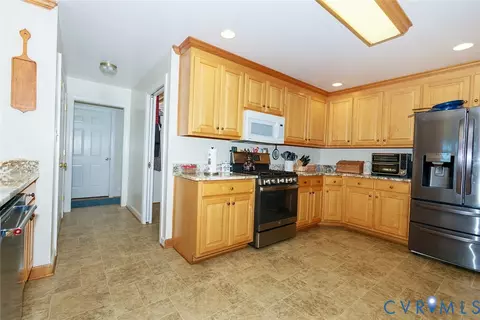 Kitchen - 888 Beaverdam Rd, Spring Grove, VA 23881 photo 3 of 3