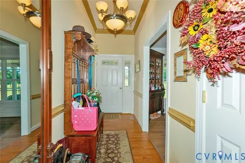 Entry Way - 888 Beaverdam Rd, Spring Grove, VA 23881 photo 1 of 3