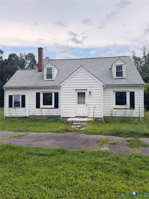 8201 S Quaker Rd, Quinton, VA 23141