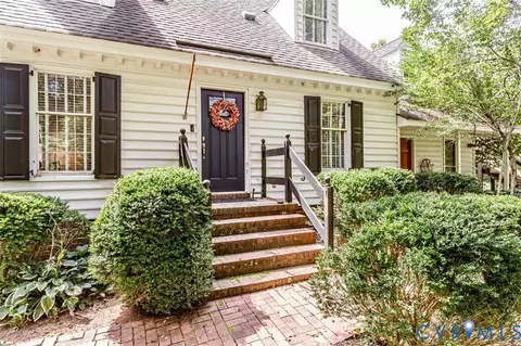 7300 Old Roxbury Rd, Quinton, VA 23141