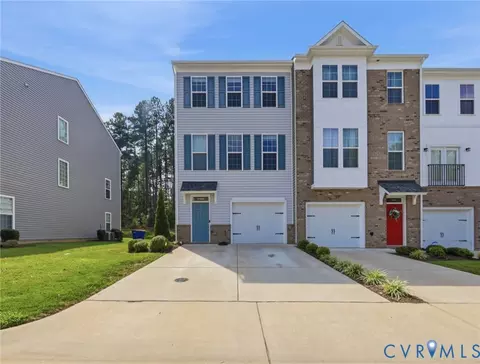 11232 Magill Terrace Dr, Chester, VA 23831