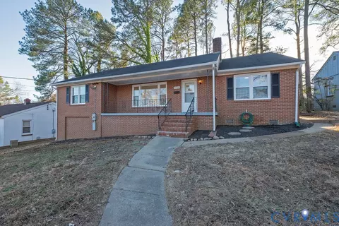21204 Orange Hill Ave, South Chesterfield, VA 23803