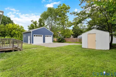 Exterior - 229 E 36th St, Richmond, VA 23224 photo 14 of 14