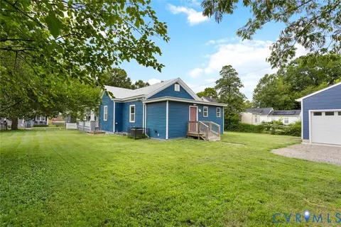 Exterior - 229 E 36th St, Richmond, VA 23224 photo 12 of 14