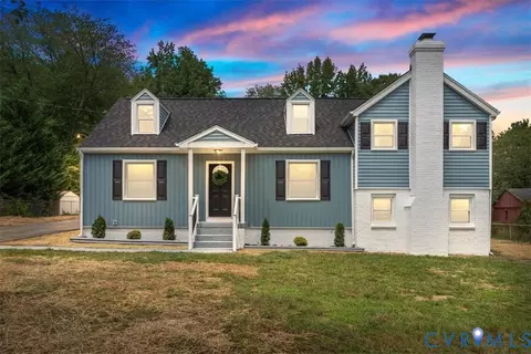9916 S Wagstaff Cir, North Chesterfield, VA 23236