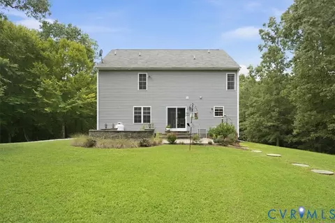 Exterior - 7065 Kenthurst Rd, Lanexa, VA 23089 photo 10 of 14