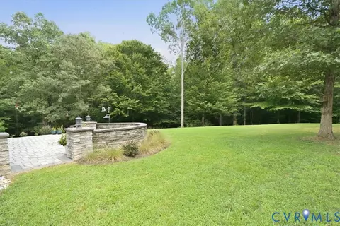 Exterior - 7065 Kenthurst Rd, Lanexa, VA 23089 photo 13 of 14