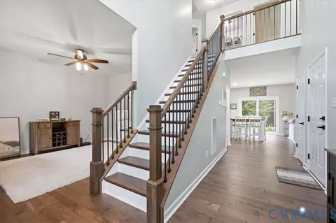 Entry Way - 7065 Kenthurst Rd, Lanexa, VA 23089 photo 4 of 5