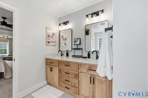 Bath - 7065 Kenthurst Rd, Lanexa, VA 23089 photo 3 of 4