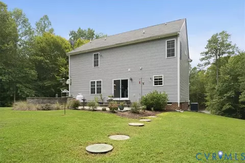 Exterior - 7065 Kenthurst Rd, Lanexa, VA 23089 photo 9 of 14