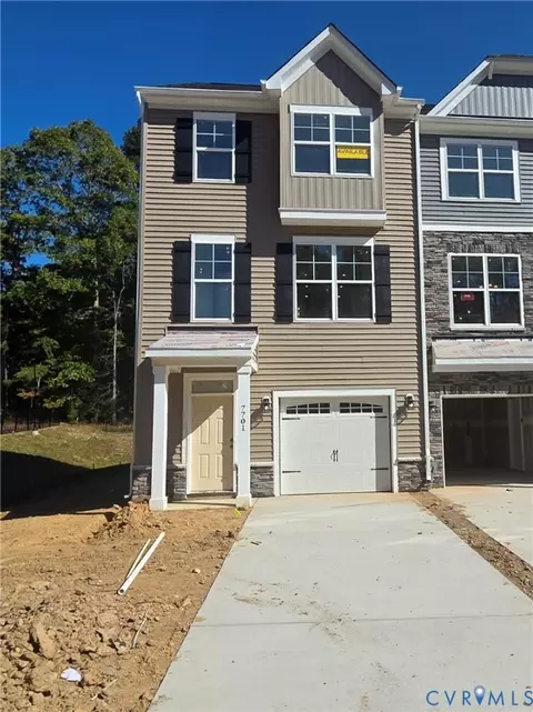 7701 Alexandria Dr, Chesterfield, VA 23832