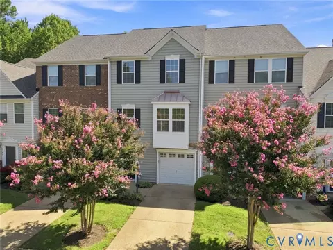 8165 Belton Cir, Mechanicsville, VA 23116