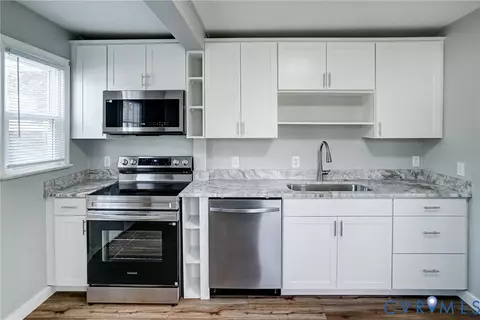 Kitchen - 1404 Carter St, Richmond, VA 23220 photo 3 of 3