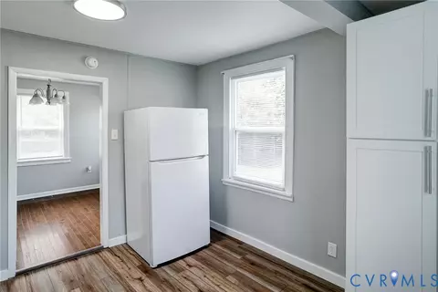 Entry Way - 1404 Carter St, Richmond, VA 23220 photo 1 of 3