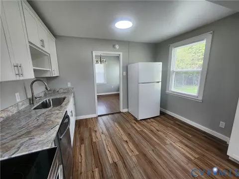 Kitchen - 1404 Carter St, Richmond, VA 23220 photo 1 of 5