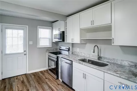 Kitchen - 1404 Carter St, Richmond, VA 23220 photo 1 of 3