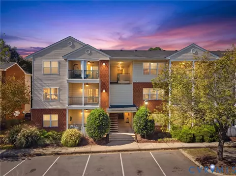 821 Brassie Ln #E, Glen Allen, VA 23059
