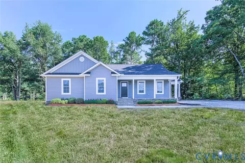 19906 Harris Dr, Sutherland, VA 23885