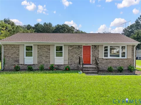 2615 Oak Hill Rd, Petersburg, VA 23805