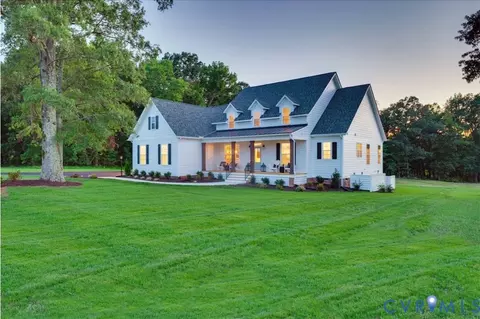 5155 Grasston Dr, Quinton, VA 23141