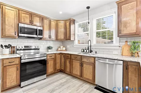 Kitchen - 4700 Epperson Ave, Richmond, VA 23234 photo 1 of 4