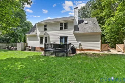 Exterior - 6201 Cameron Bay Ter, Midlothian, VA 23112 photo 6 of 10