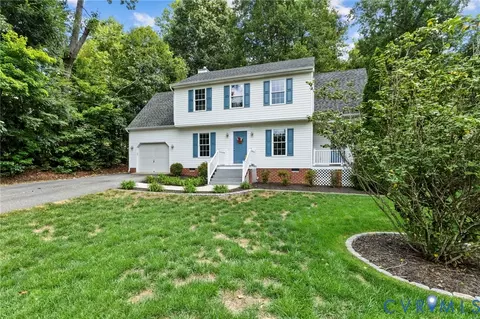 Exterior - 6201 Cameron Bay Ter, Midlothian, VA 23112 photo 10 of 10