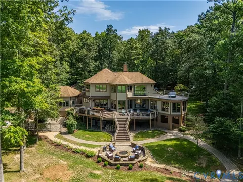 Exterior - 7 Gamebird Ct, Manakin Sabot, VA 23103 photo 10 of 10