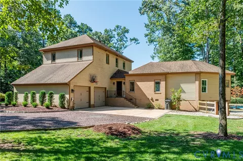 Exterior - 7 Gamebird Ct, Manakin Sabot, VA 23103 photo 9 of 10