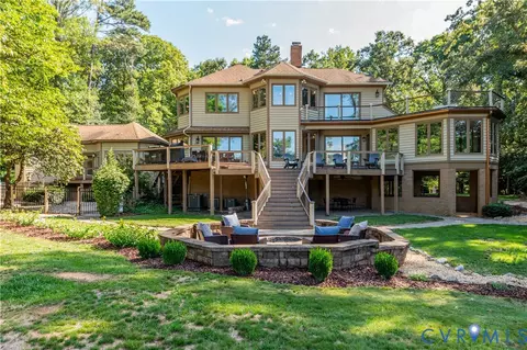 7 Gamebird Ct, Manakin Sabot, VA 23103