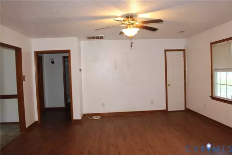 Living - 3224 Pinefields Dr, Henrico, VA 23231 photo 1 of 1