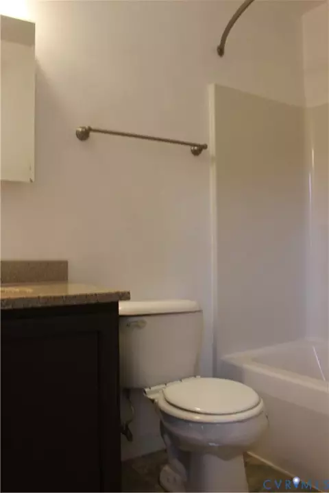 Bath - 3224 Pinefields Dr, Henrico, VA 23231 photo 1 of 2