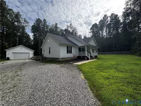 5875 Richmond Rd, Amelia Court House, VA 23002