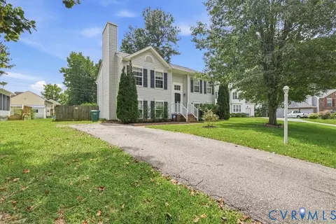 3213 Hunters Run Ct, Richmond, VA 23223