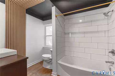 Bath - 4825 Brook Rd, Richmond, VA 23227 photo 1 of 4